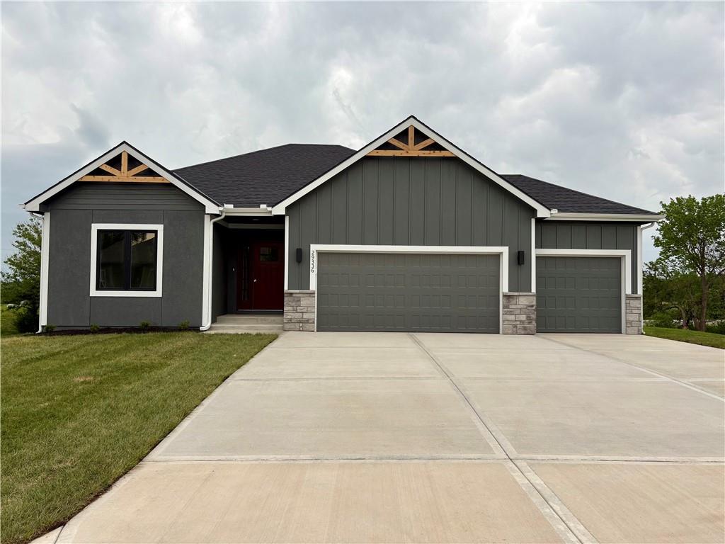 Listing Photo MLS #HMS2603386