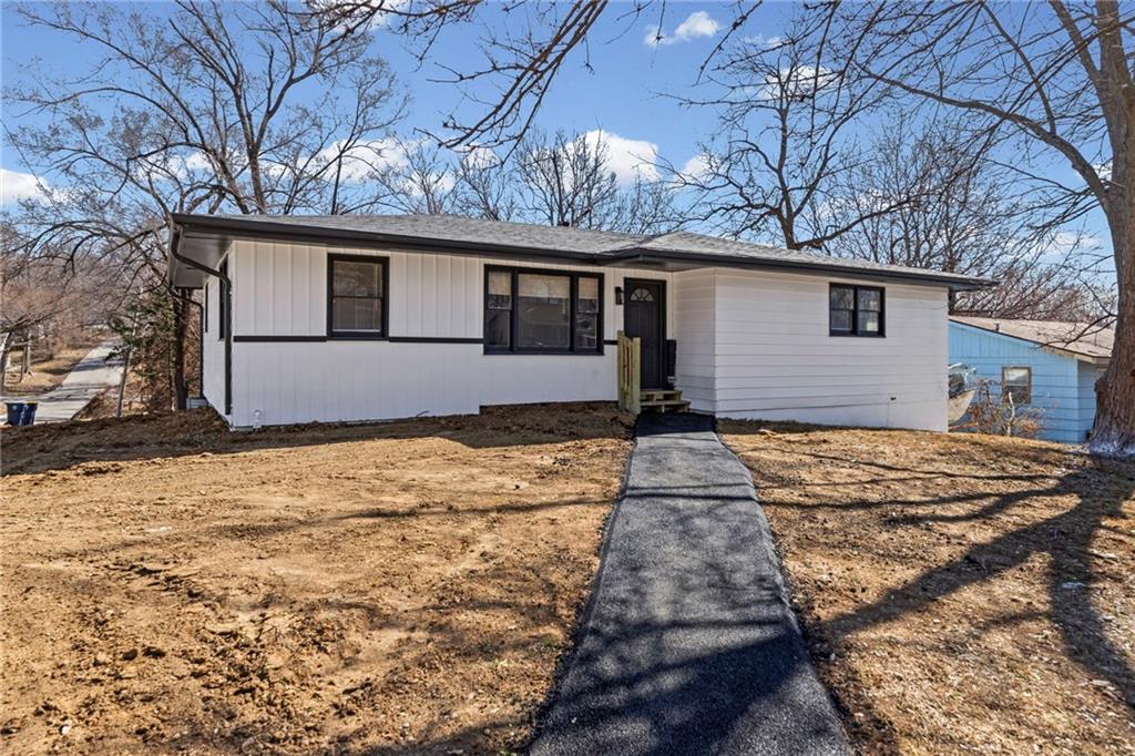 Listing Photo MLS #HMS2603541