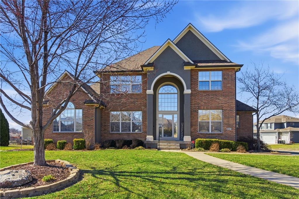 Listing Photo MLS #HMS2603813