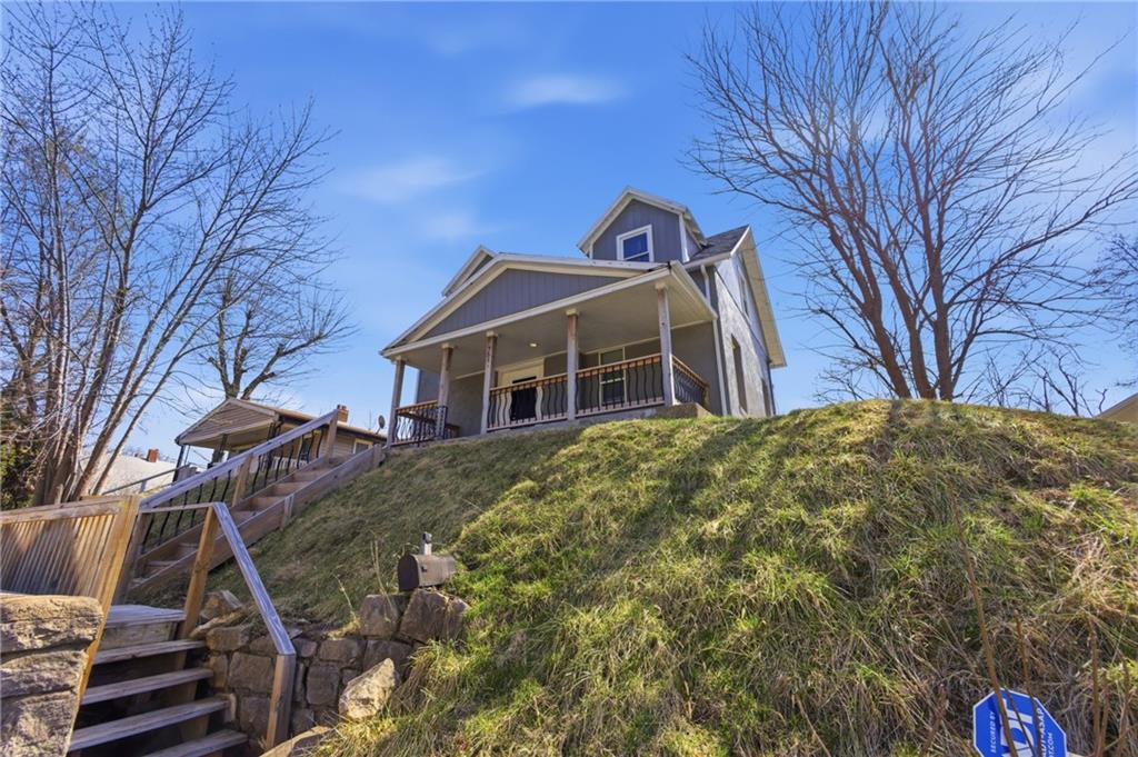 Listing Photo MLS #HMS2603839