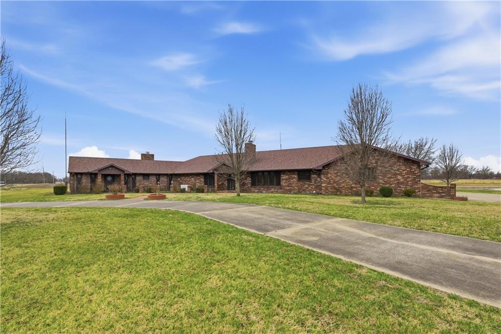 Listing Photo MLS #HMS2604079