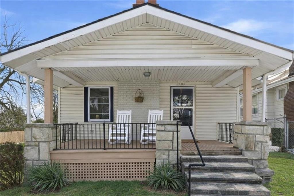 Listing Photo MLS #HMS2604099