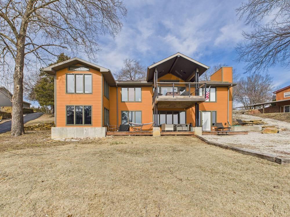 Listing Photo MLS #HMS2604911