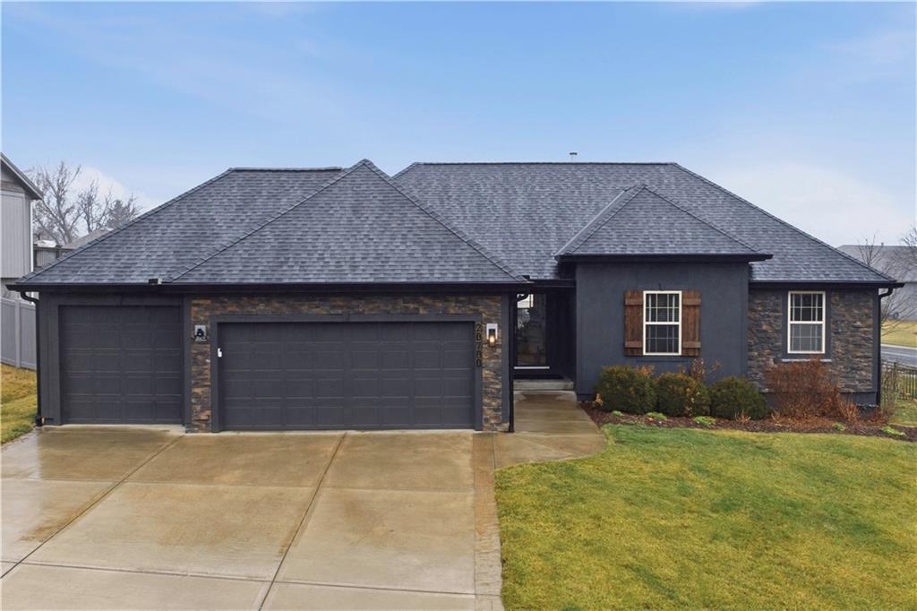 Listing Photo MLS #HMS2605040