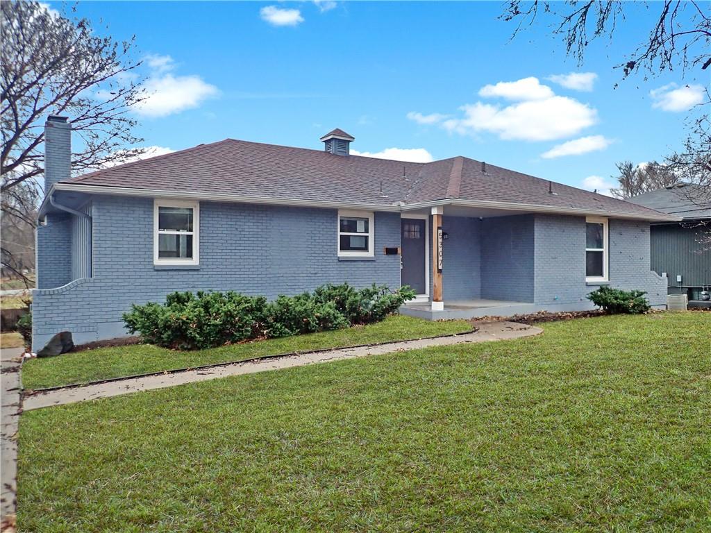 Listing Photo MLS #HMS2605153