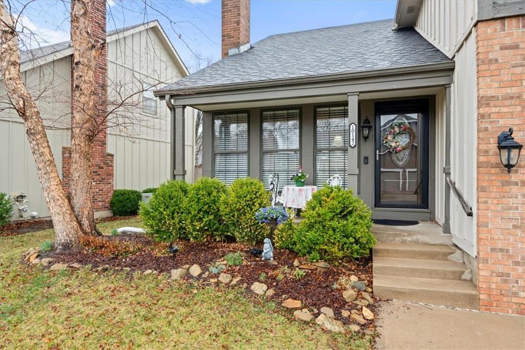 Listing Photo MLS #HMS2605185