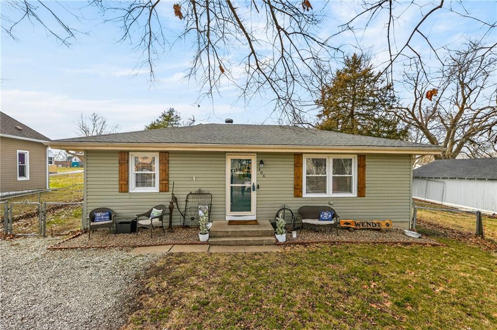 Listing Photo MLS #HMS2605410