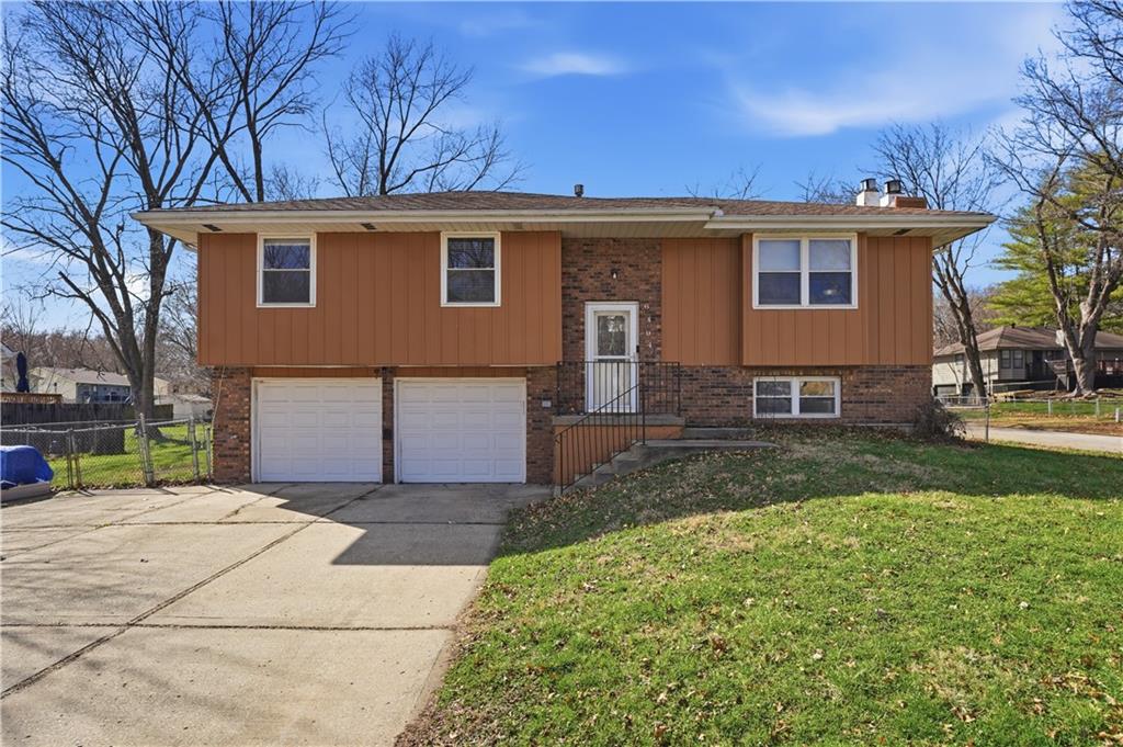 Listing Photo MLS #HMS2605481