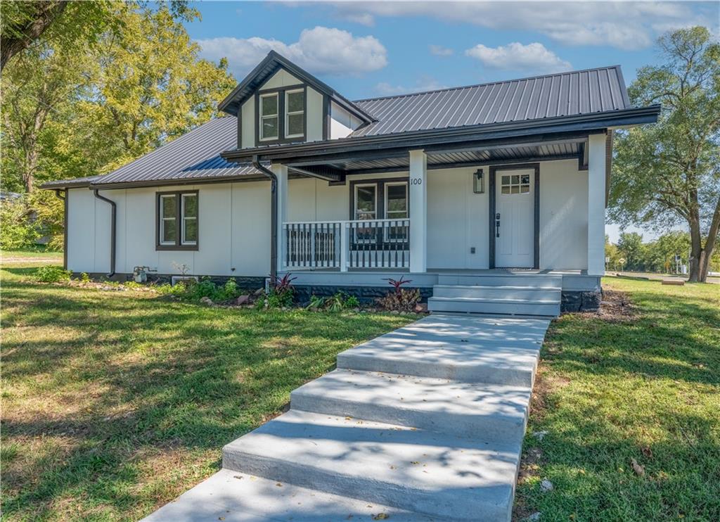 Listing Photo MLS #HMS2605576