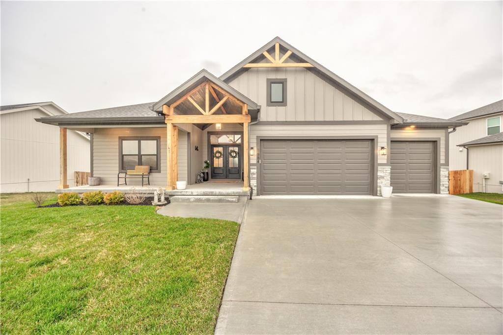 Listing Photo MLS #HMS2605593