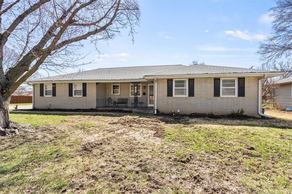 Listing Photo MLS #HMS2605607