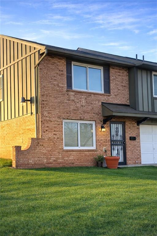 Listing Photo MLS #HMS2605794