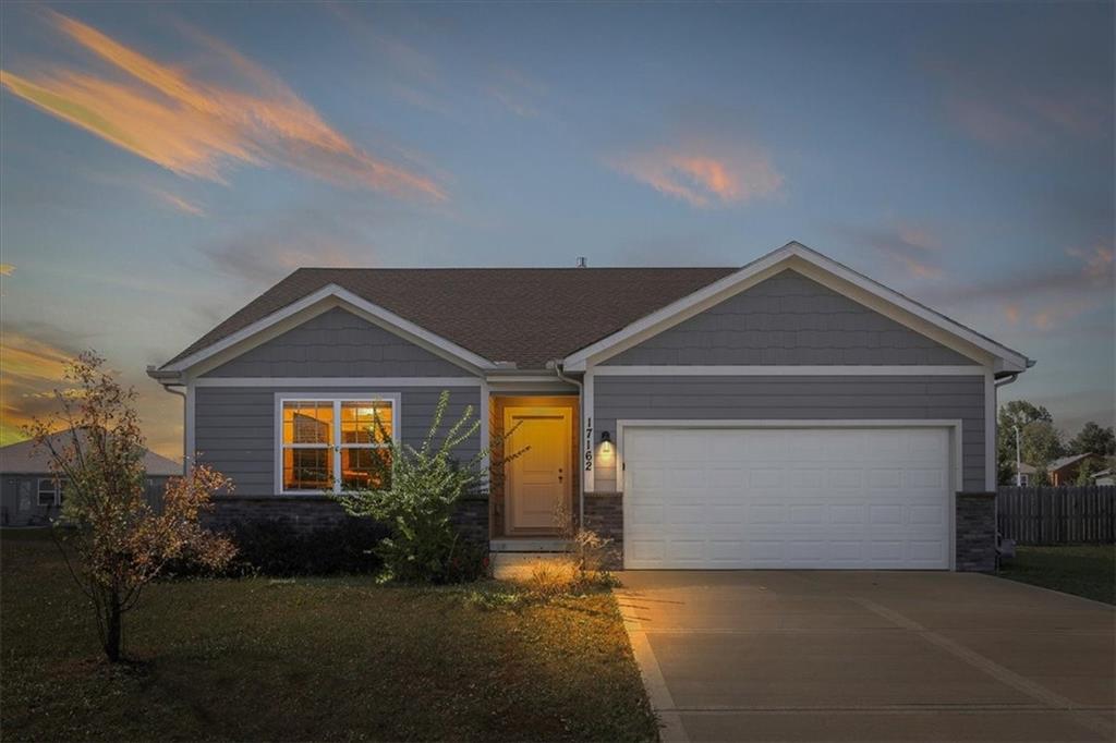 Listing Photo MLS #HMS2606574