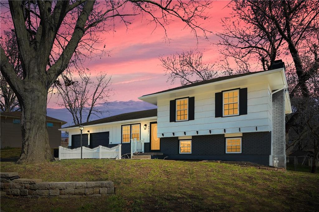 Listing Photo MLS #HMS2606587