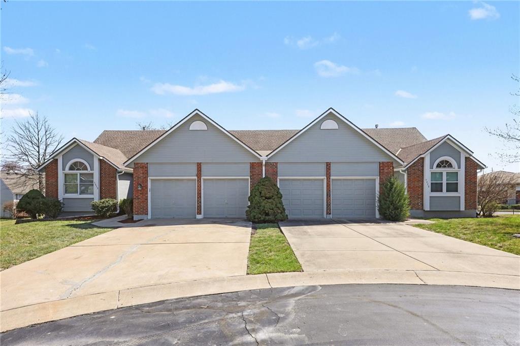 Listing Photo MLS #HMS2606593