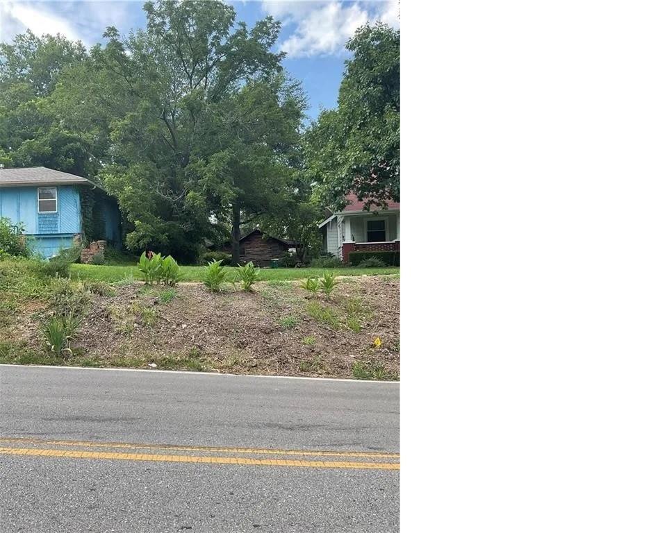 Listing Photo MLS #HMS2607508