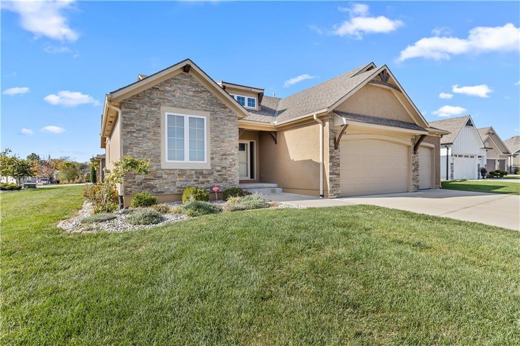 Listing Photo MLS #HMS2607920