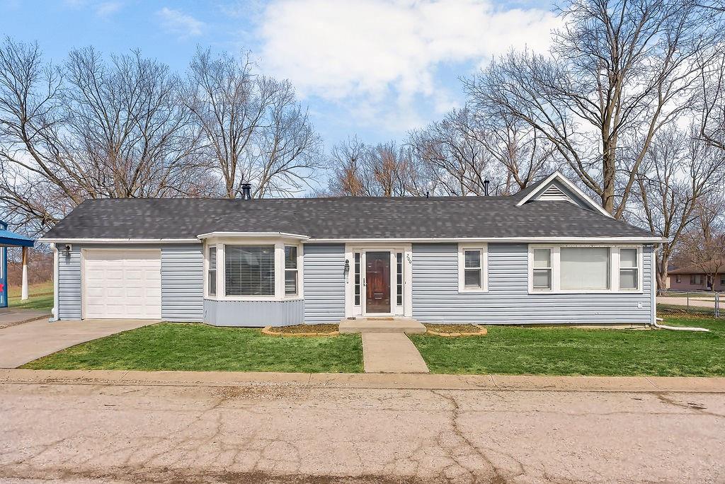 Listing Photo MLS #HMS2607937