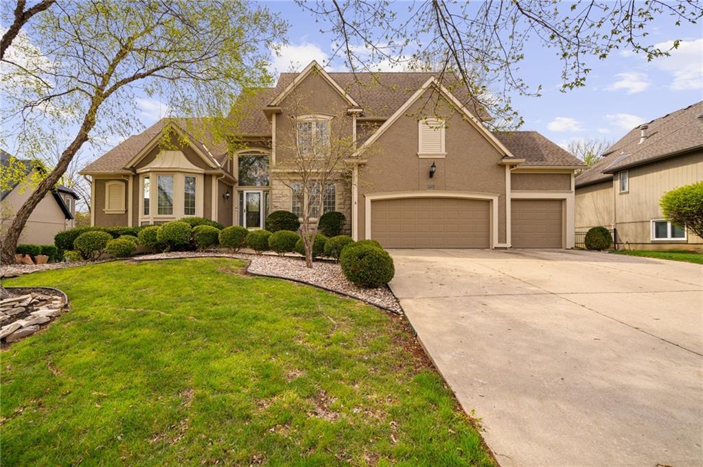 Listing Photo MLS #HMS2608173