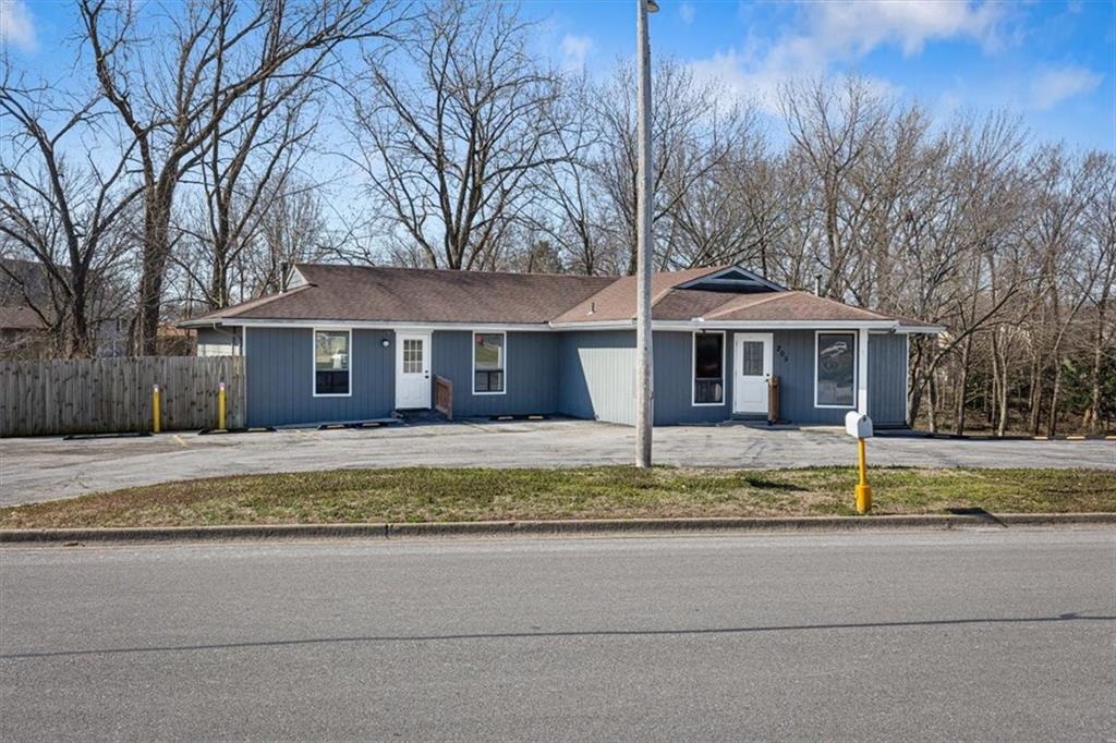 Listing Photo MLS #HMS2608175