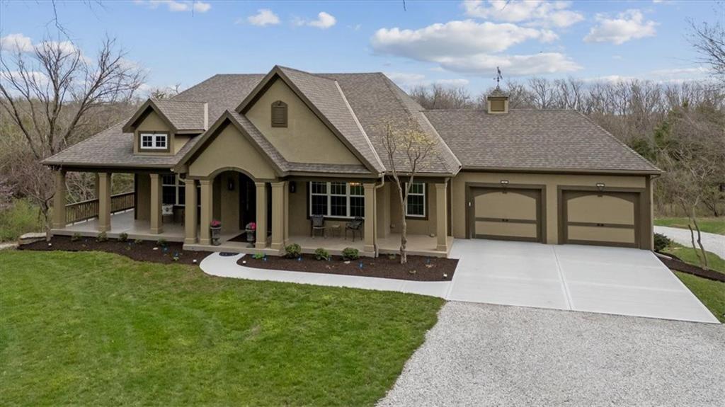 Listing Photo MLS #HMS2608996