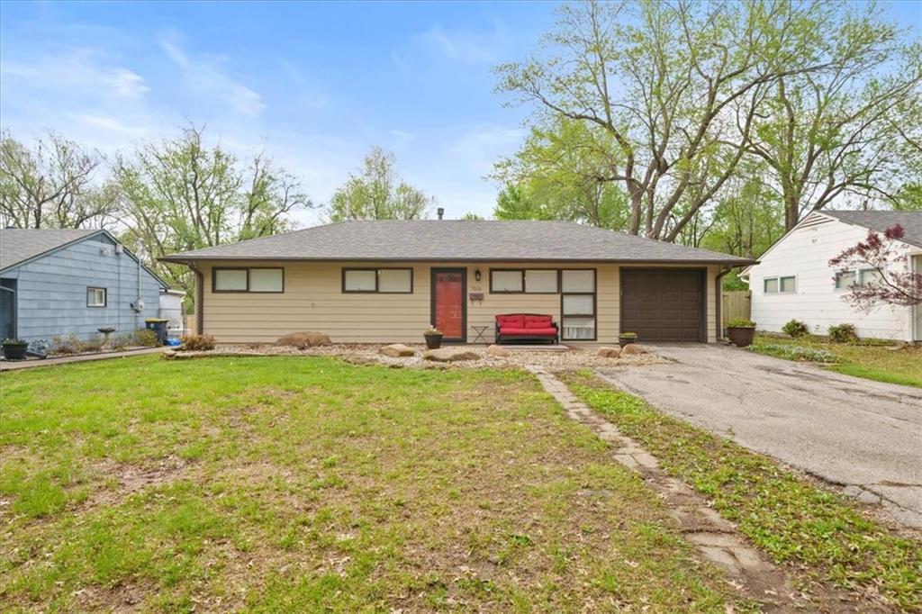 Listing Photo MLS #HMS2609720