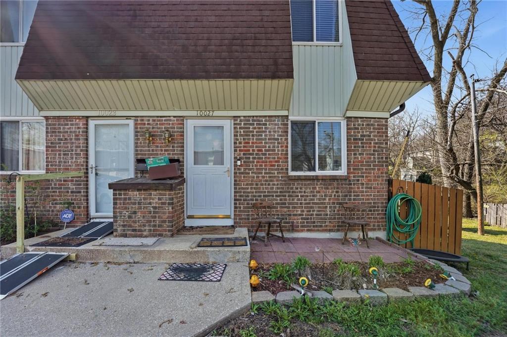 Listing Photo MLS #HMS2610126