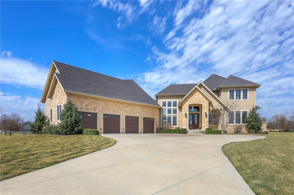 Listing Photo MLS #HMS2610218