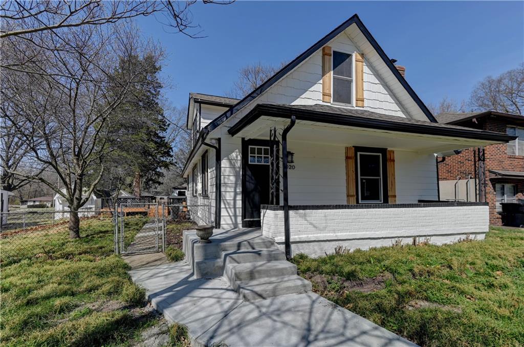 Listing Photo MLS #HMS2610490