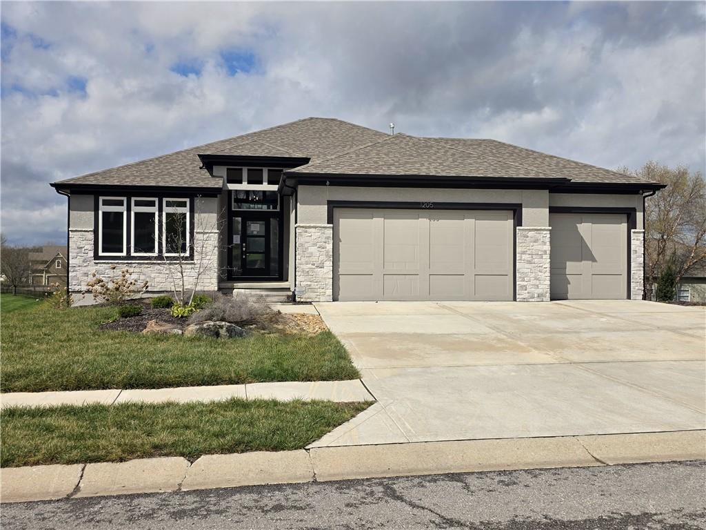 Listing Photo MLS #HMS2611999