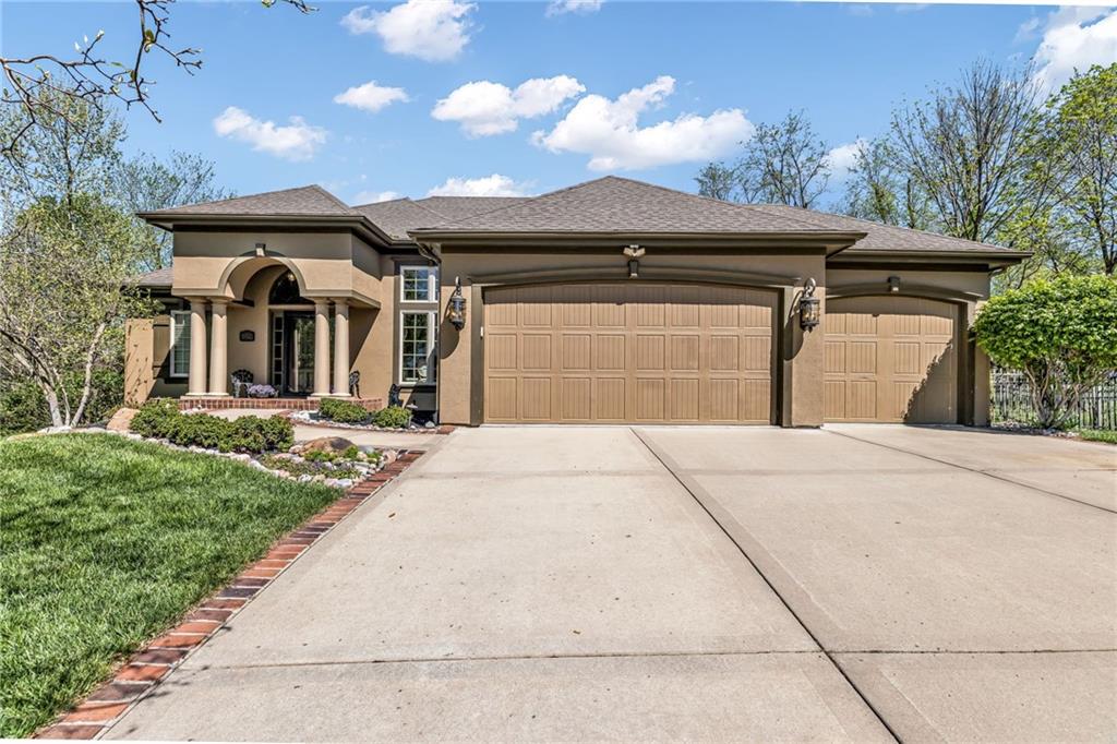 Listing Photo MLS #HMS2613162