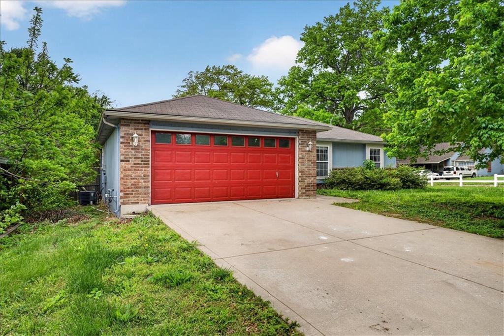 Listing Photo MLS #HMS2613278