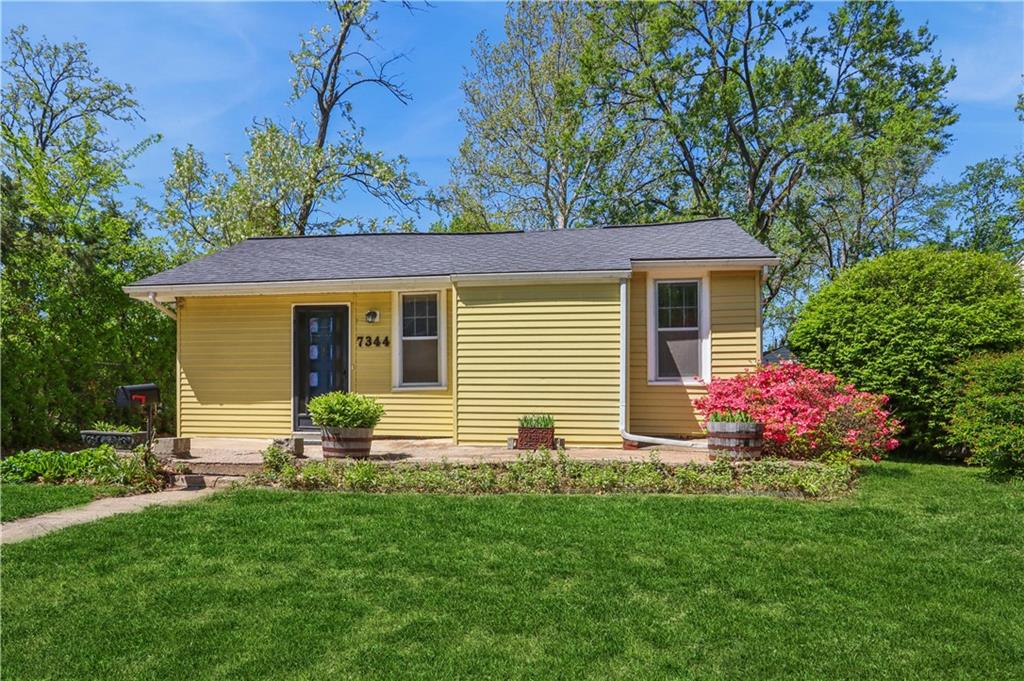 Listing Photo MLS #HMS2613525