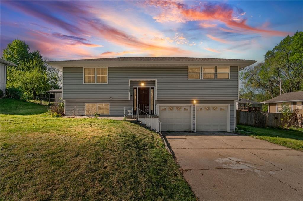 Listing Photo MLS #HMS2613685