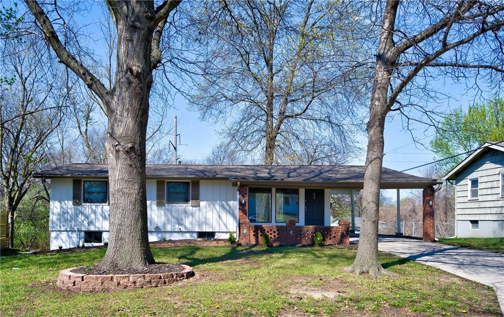 Listing Photo MLS #HMS2613897