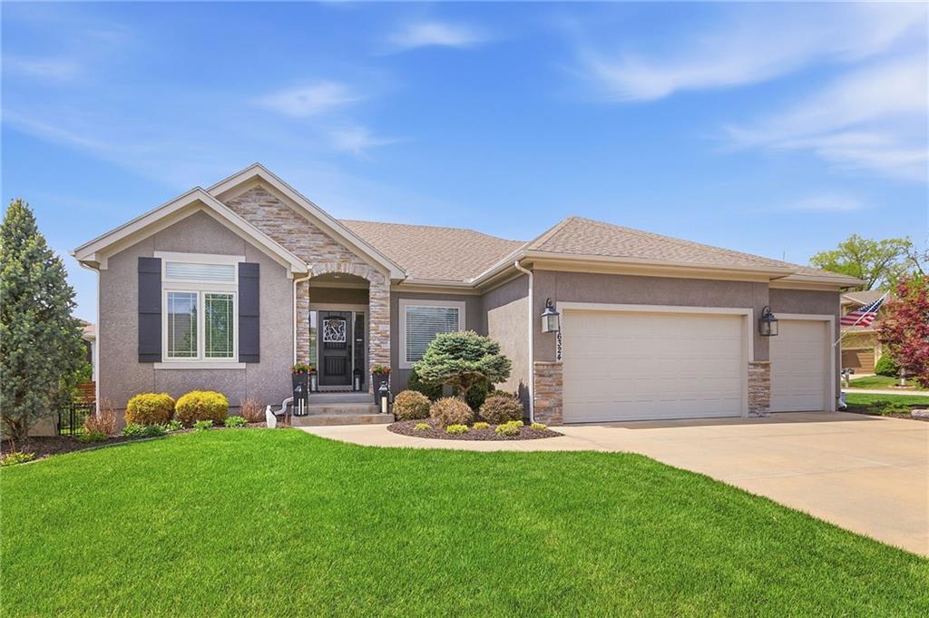 Listing Photo MLS #HMS2614137