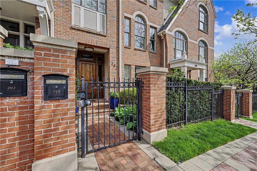 Listing Photo MLS #HMS2614537