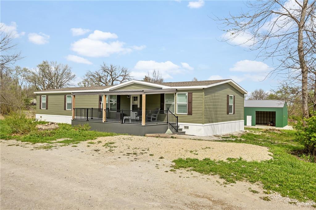 Listing Photo MLS #HMS2614625