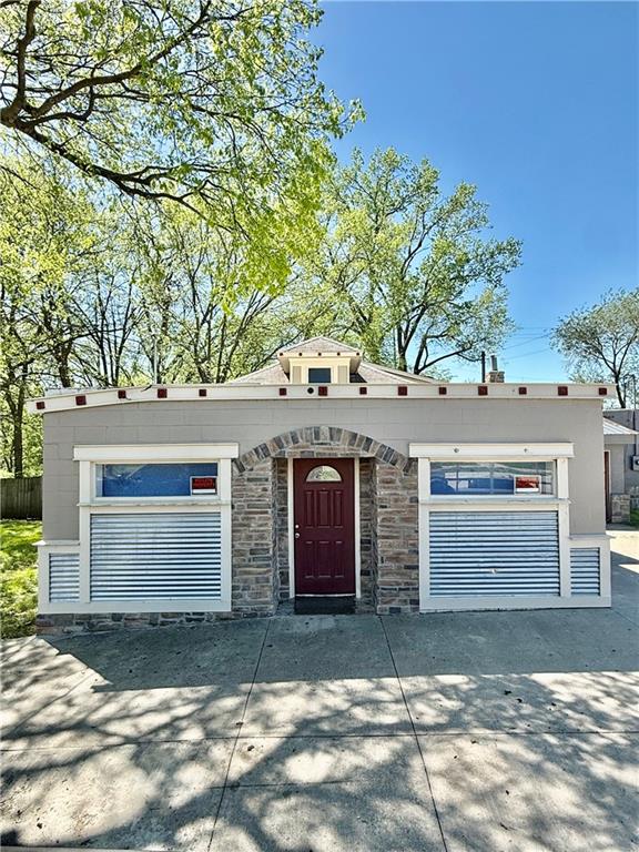 Listing Photo MLS #HMS2614629