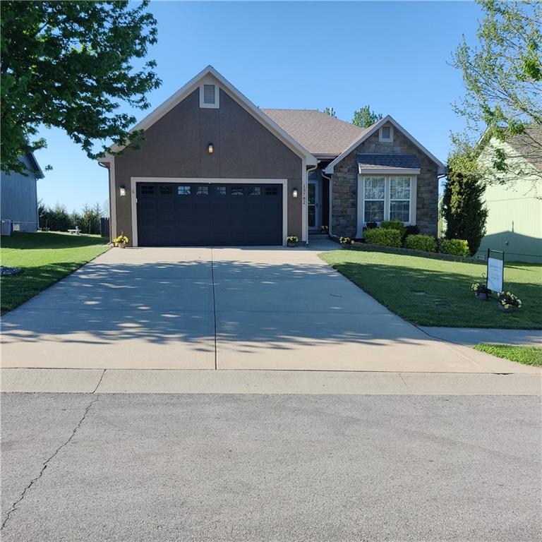 Listing Photo MLS #HMS2614881