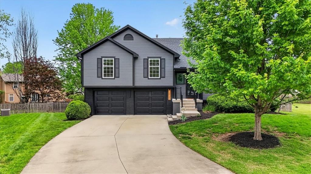 Listing Photo MLS #HMS2614975