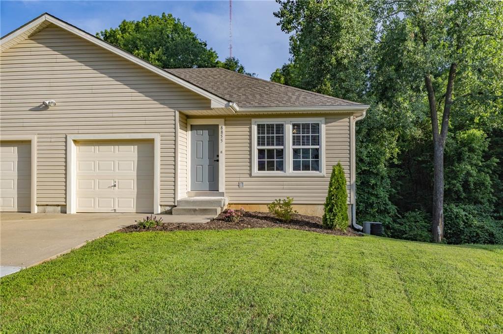 Listing Photo MLS #HMS2614985