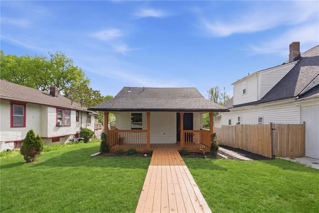 Listing Photo MLS #HMS2614989