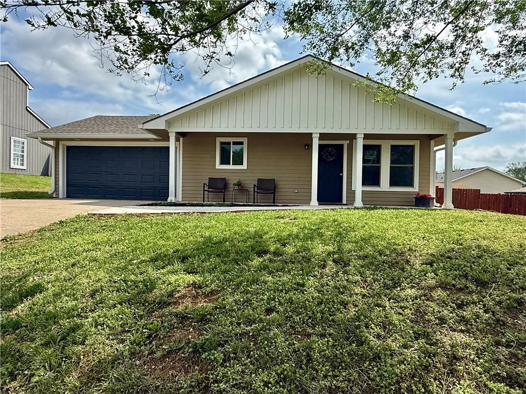 Listing Photo MLS #HMS2615064