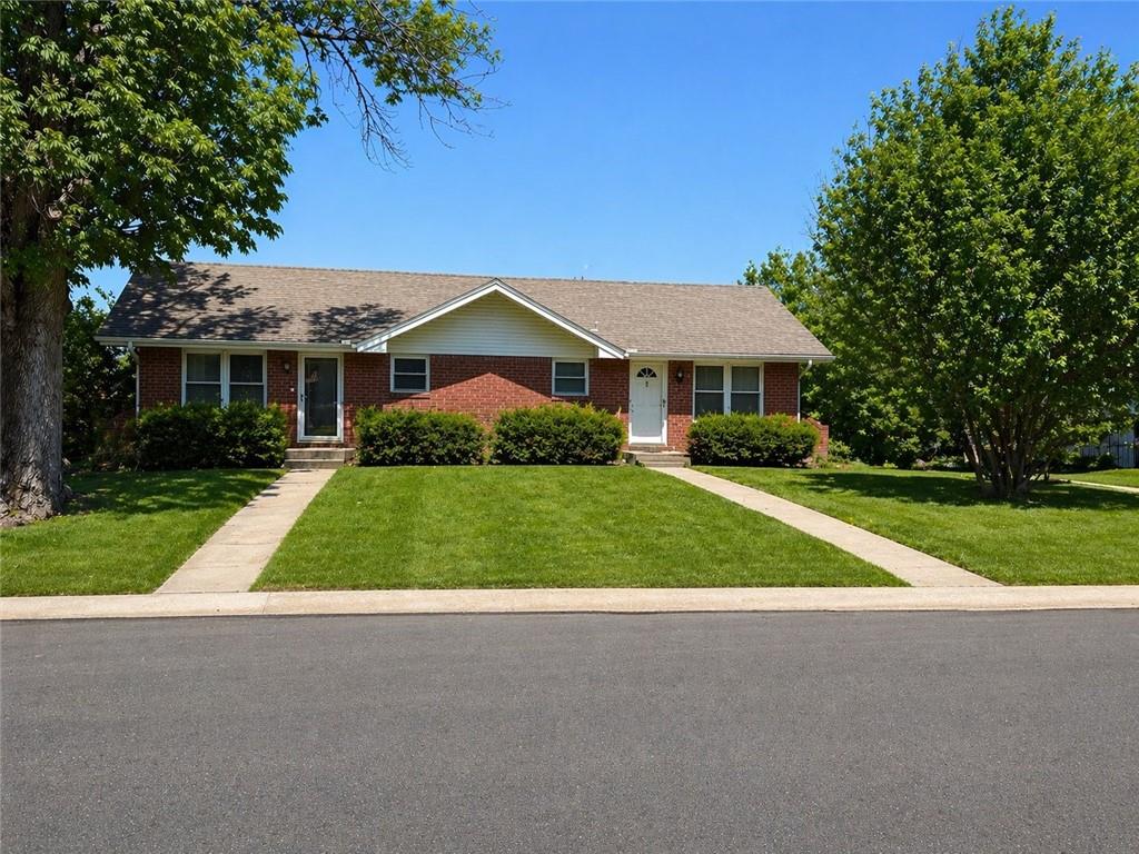 Listing Photo MLS #HMS2615408