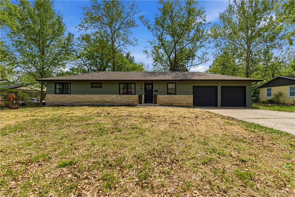Listing Photo MLS #HMS2615600