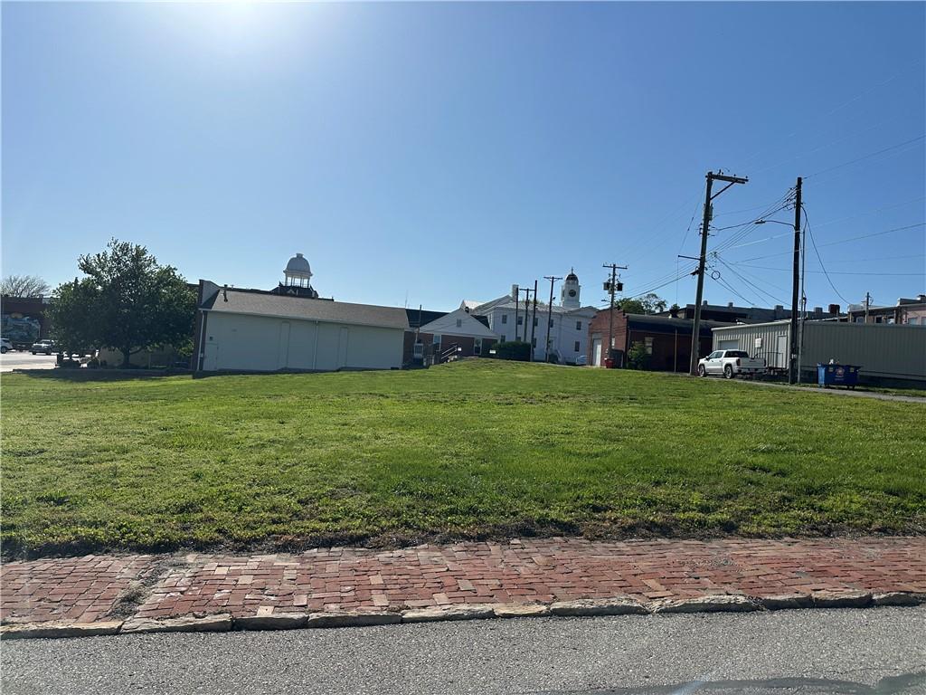 Listing Photo MLS #HMS2615679