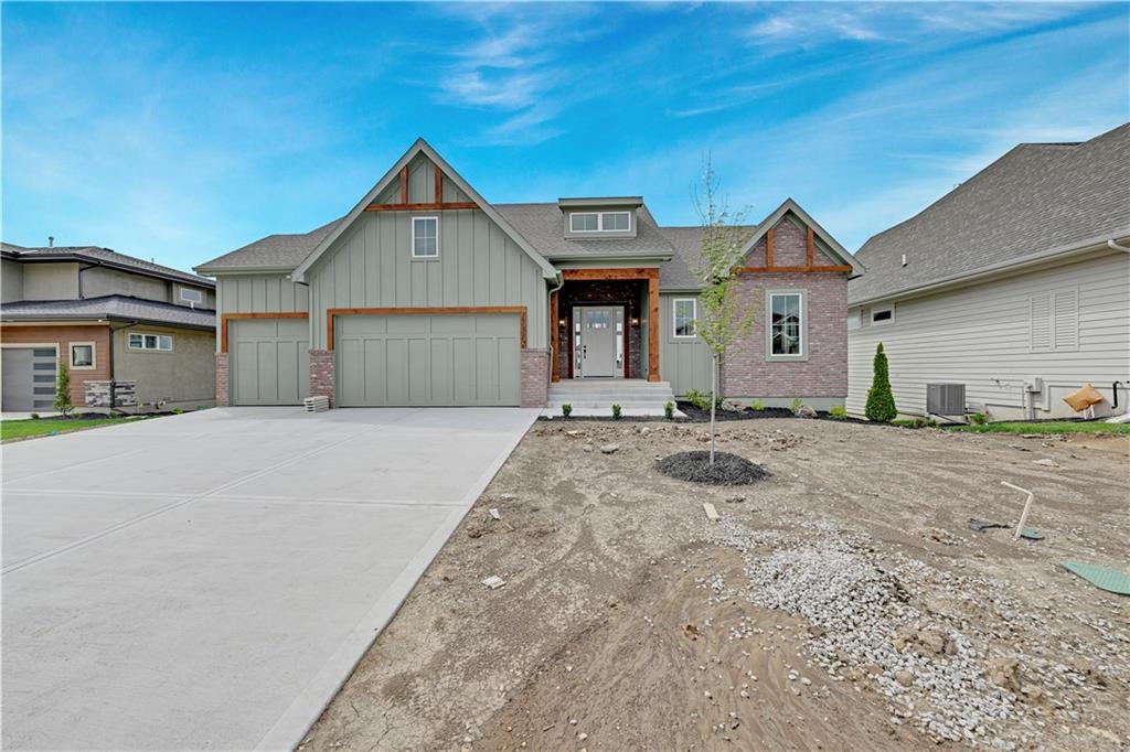 Listing Photo MLS #HMS2615688