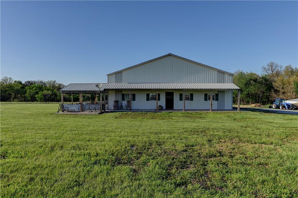 Listing Photo MLS #HMS2615854
