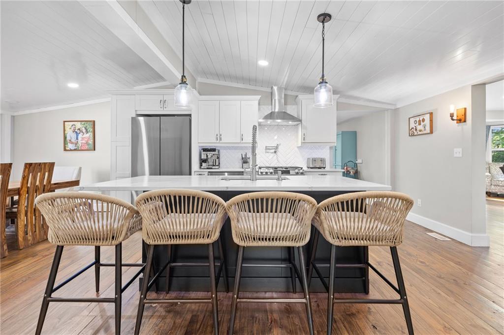 Listing Photo MLS #HMS2616608